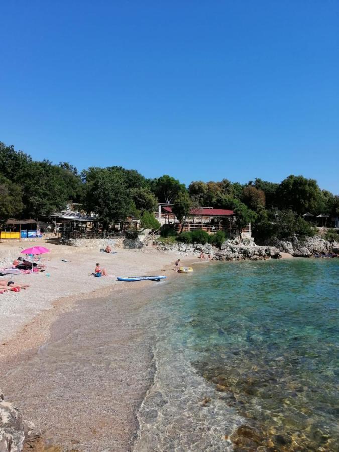 Apartmani Andreja Pinezići Buitenkant foto
