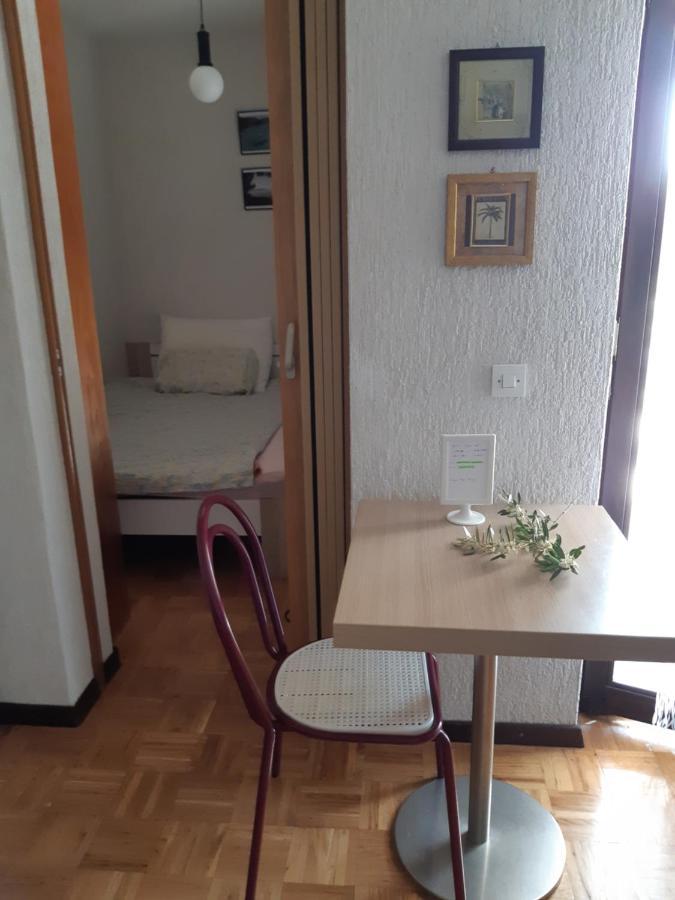 Apartmani Andreja Pinezići Buitenkant foto